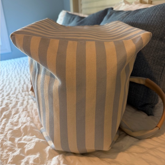 Poppy & Peonies Amalfi Stripe Beach Bound Tote - Picture 4 of 7